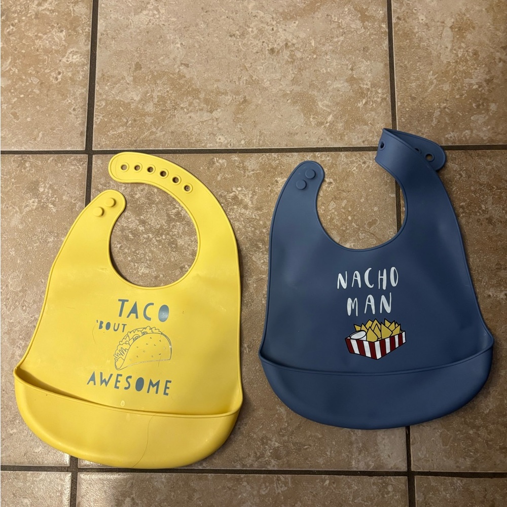 Kids Silicone Bib Set - Yellow and Blue